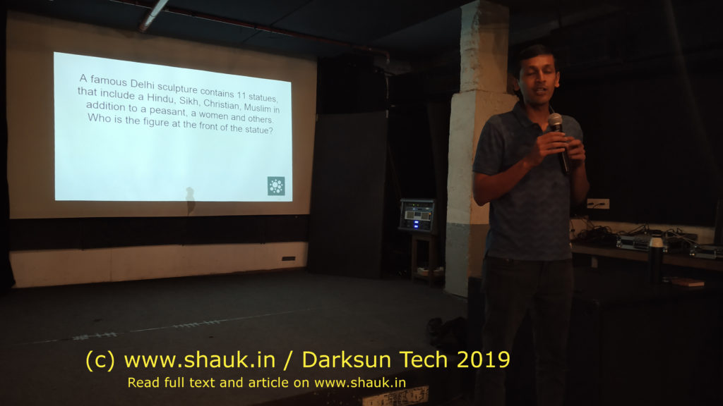 Azeez Gupta quizzing the attendees about the history of Delhi - IMG_20191019_162910-watermarked